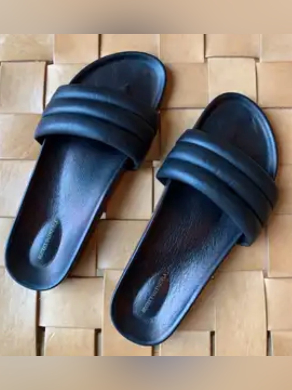 Beatrice Valenzuela monochrome black leather sandalias size 11